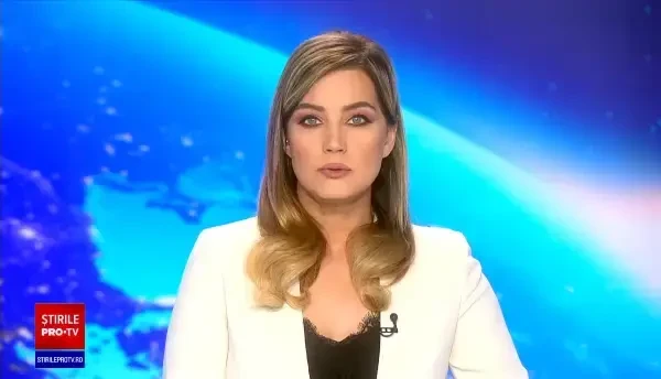 Incendiu puternic pe plaja din Eforie Nord. Două rulote parcate pe plajă au luat foc