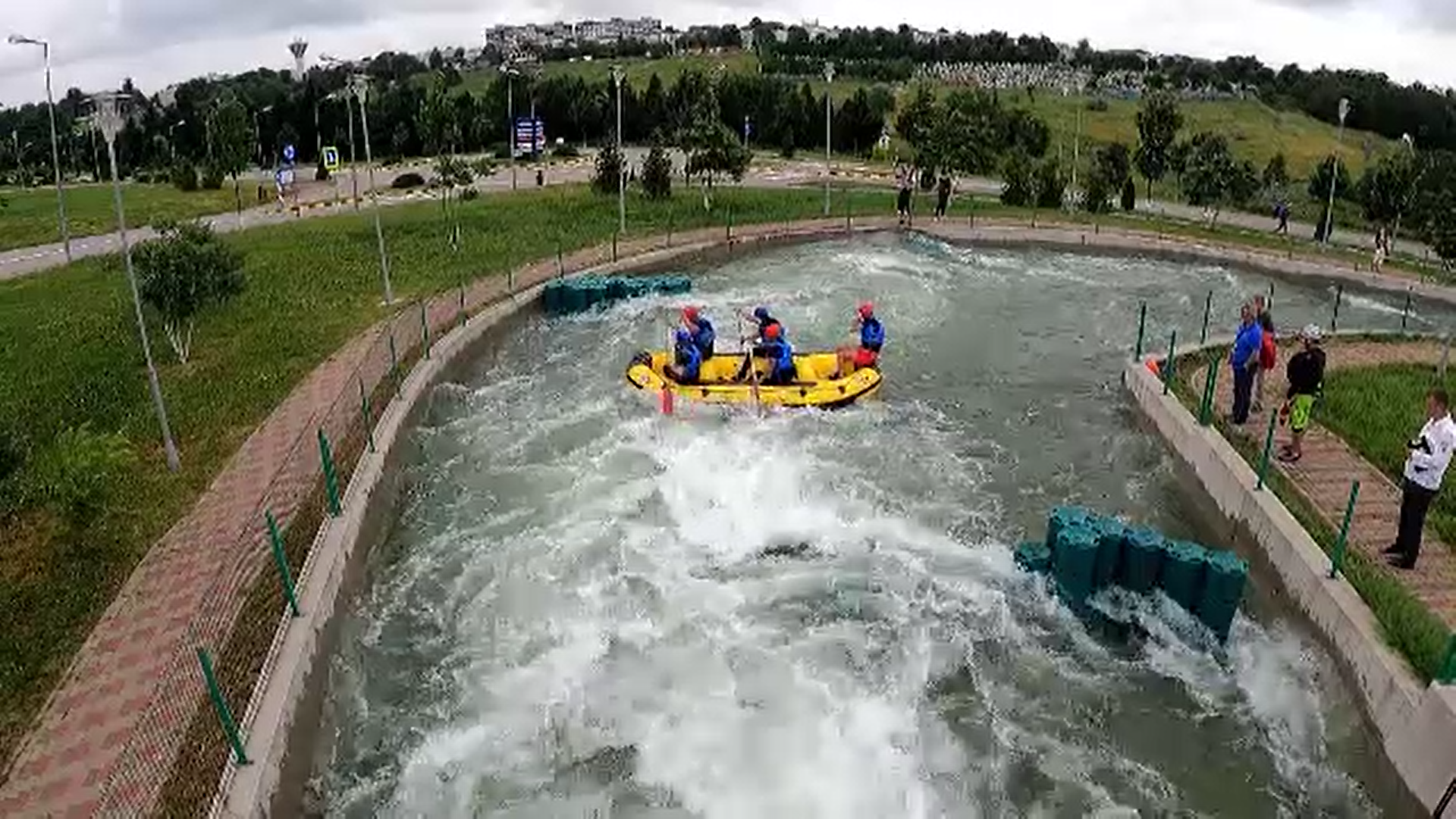 Cum arată singurul parc de rafting artificial din estul Europei, dat în folosință la Botoșani