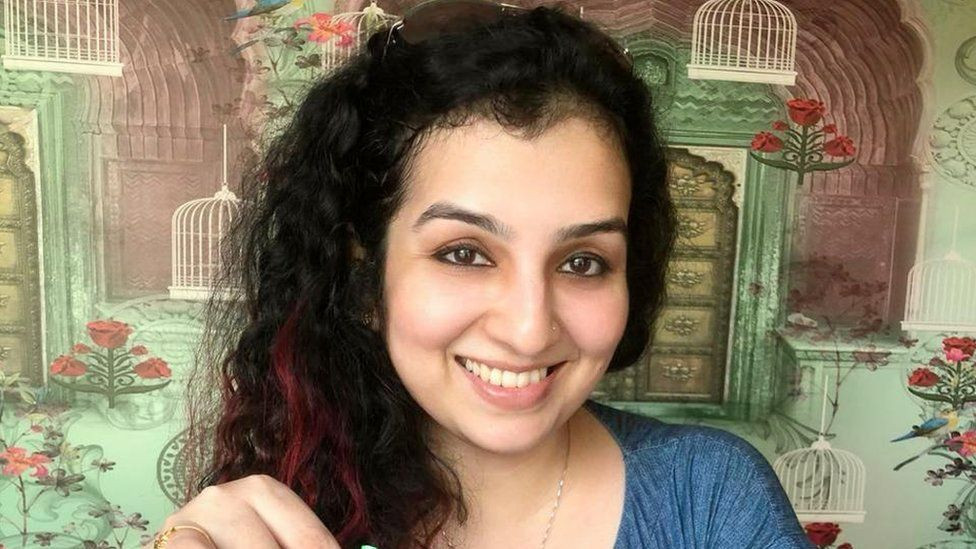 Scandal în India: Femeile musulmane indiene sunt „de vânzare” pe o aplicație