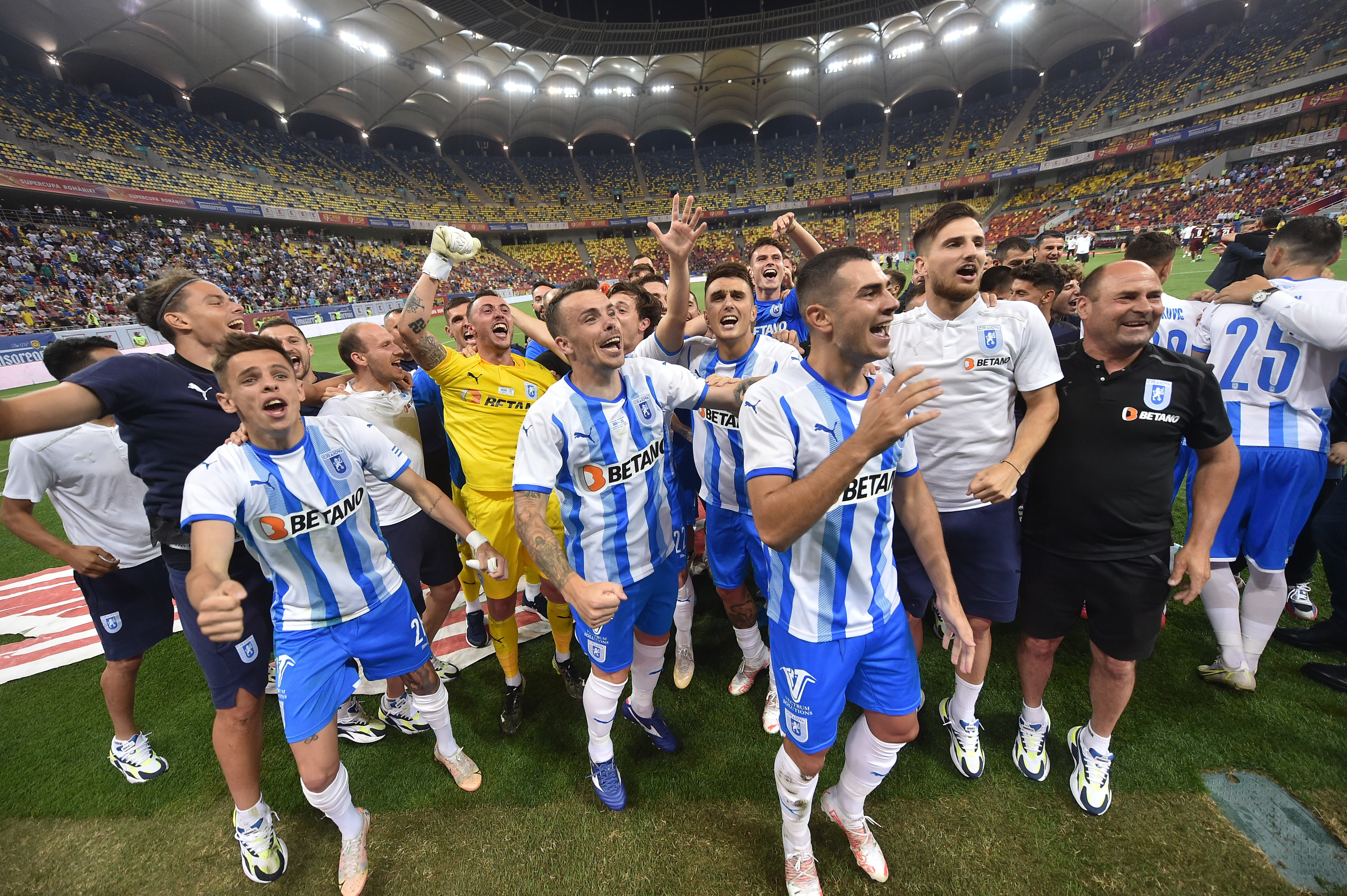 Universitatea Craiova a câștigat în premieră Supercupa României, după 4-2 cu CFR Cluj la loviturile de departajare