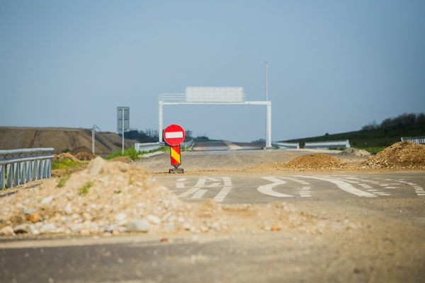 Criza mondială a materialelor de construcții lovește România în puncte esențiale: infrastructură și construcția de autostrăzi