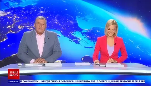 Pe un lan de lavandă din Mureș turiștii pot admira peisajul din balonul cu aer cald