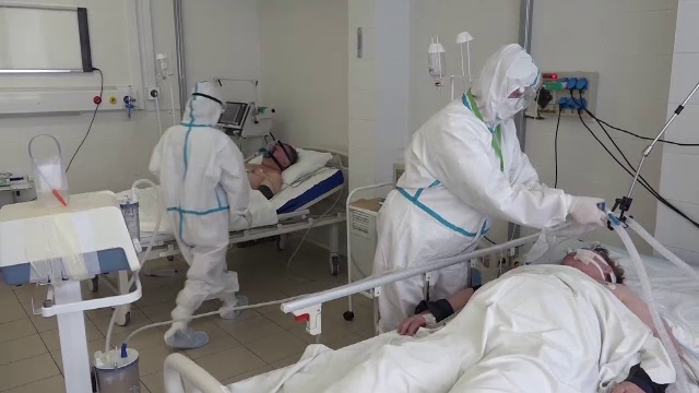 Doar 5 paturi ATI mai sunt libere pentru pacienții bolnavi de COVID-19 la nivel național
