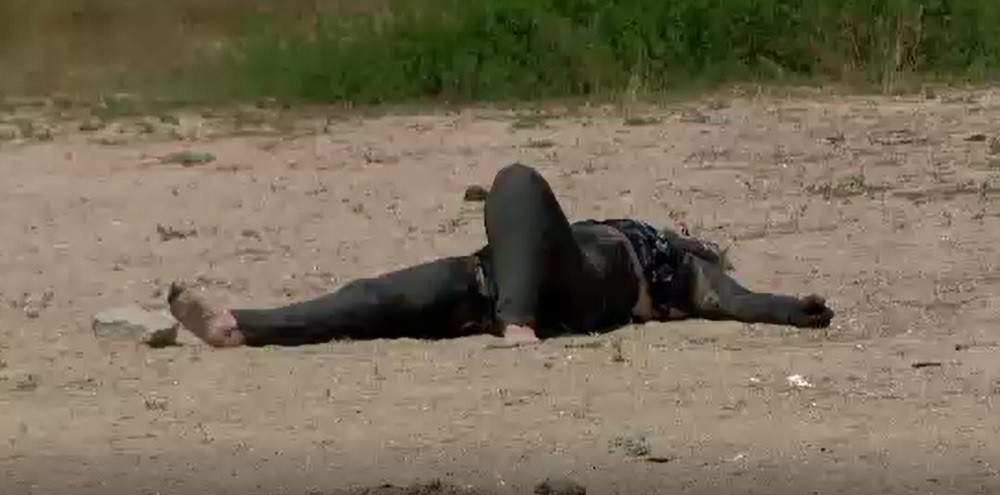 Specialiștii avertizează: Nu cumpărați nămol de pe plajă. Ce pot să pățească persoanele care îl folosesc