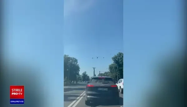 Momentul aterizării forțate a elicopterului Black Hawk american în Capitală