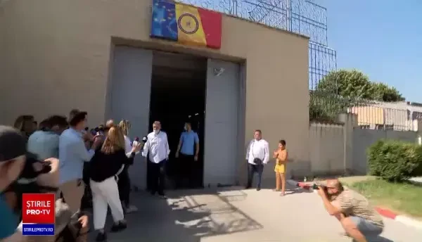 Primele declarații ale lui Liviu Dragnea, după ce a fost eliberat: ”O perioadă de suferință, abuzuri și umilință”