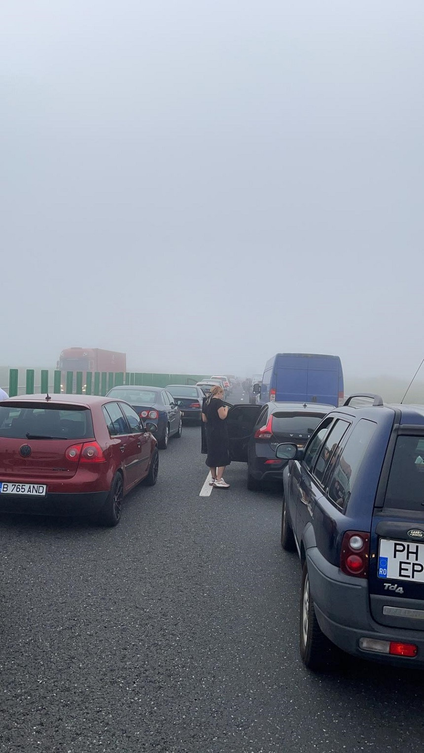 Aglomeraţie pe Autostrada A2 Bucureşti - Constanţa, pe sensul către litoral. Recomandările poliţiştilor