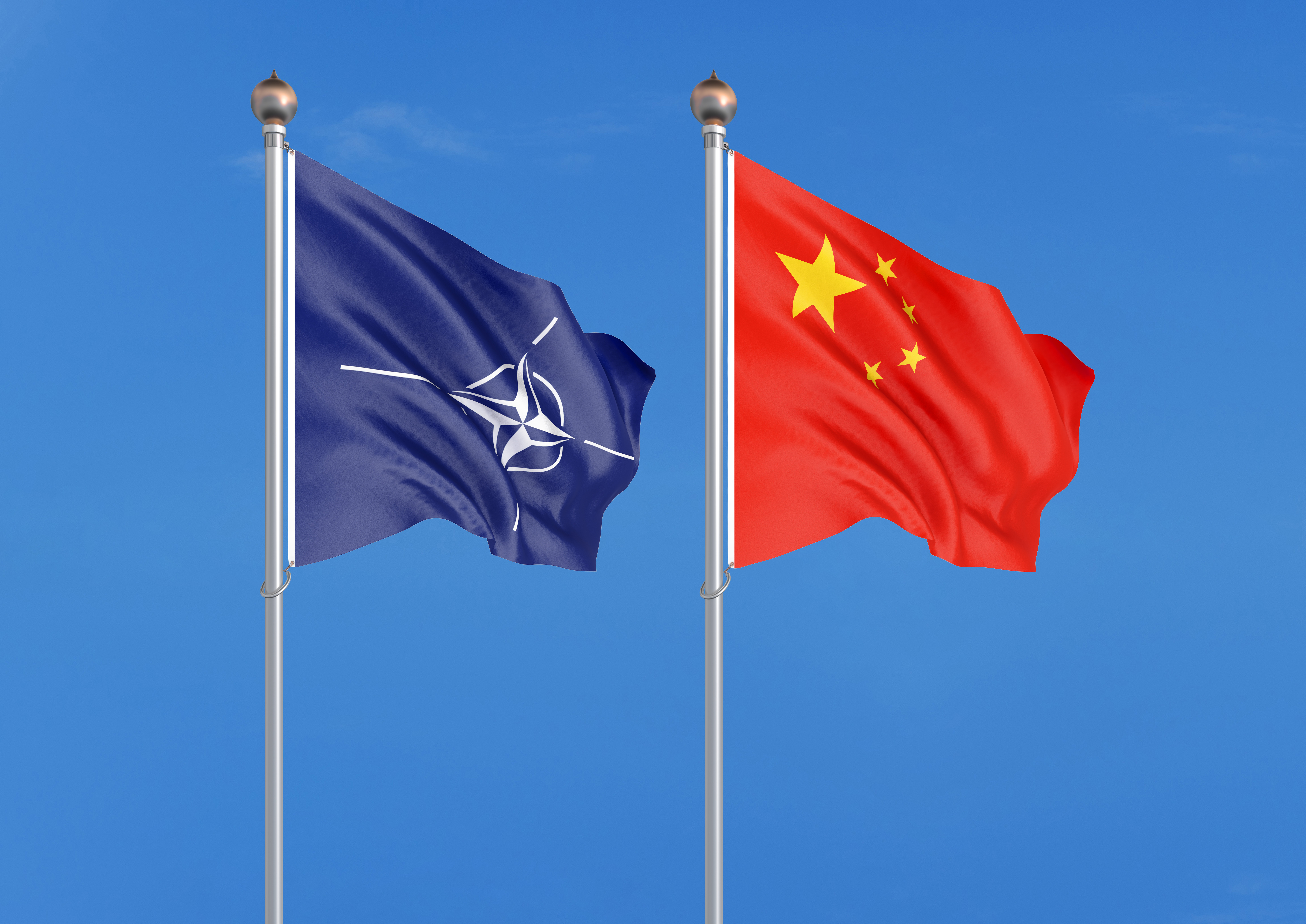 China vede în ultimele acţiuni ale NATO o încercare de a-şi depăşi limitele. „Toate părţile ar trebui să se opună”