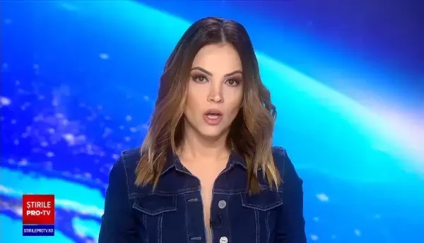 VIDEO. Mașină cu numere de București, parcată direct pe plajă. Ce amendă a primit șoferul