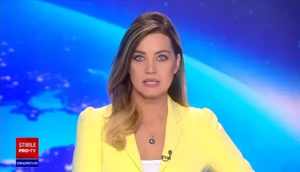 Rulota unei familii care se întorcea din vacanţă s-a făcut scrum în Târgu Jiu