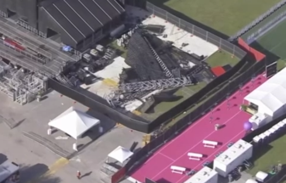 Un ecran uriaș s-a prăbușit pe un stadion din Florida, cu o zi înainte de începerea unui festival. VIDEO