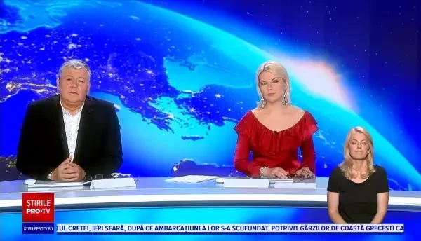 Accident violent pe DN72. O mașină s-a răsturnat și a rămas cu roțile în sus