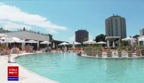 Zeci de hoteluri de la mare, „perle” ale litoralului în comunism, au fost redeschise. Cum arată după modernizare