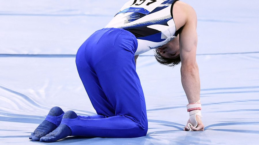 Starul gimnasticii japoneze, Kohei Uchimura, a ratat calificarea în finală la bară fixă