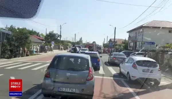 Opt răniți după ce două mașini s-au ciocnit frontal, în județul Constanța. Unul dintre șoferi consumare alcool