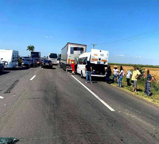 Ialomiţa: Accident produs pe DN 2