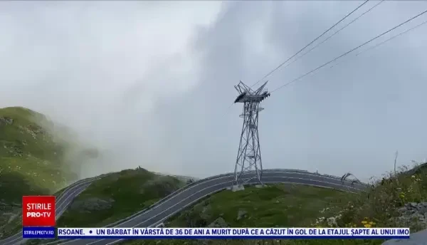 Locul de o frumuseţe aparte, încărcat cu mistere, ascuns în Țara Făgărașului. Toți vizitatorii sunt impresionați