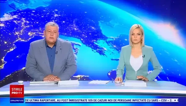 O mașină a fost spulberată de tren, în Dâmbovița. Cum a reacționat șoferul