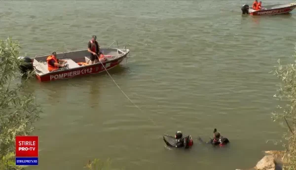 Tânărul căutat după accidentul de barcă din Corabia nu știa să înoate. Mâine ar împlini 22 de ani