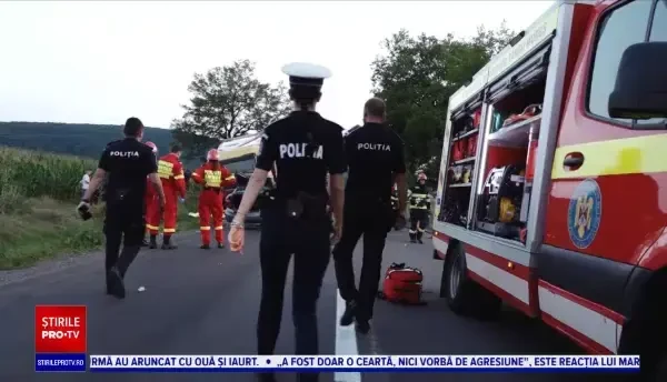 O șoferiță de 21 de ani a murit după s-a ciocnit cu un TIR. Nici nu a încercat să îl evite