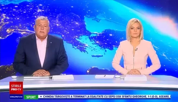 Cum alegem accesoriile pentru telefoane. Utilizatorii cheltuie sume importante pe huse, folii sau căști audio