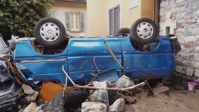 Inundații devastatoare și în Italia: “Am văzut un râu pe străda principală, plin cu tot felul de resturi, mașini"