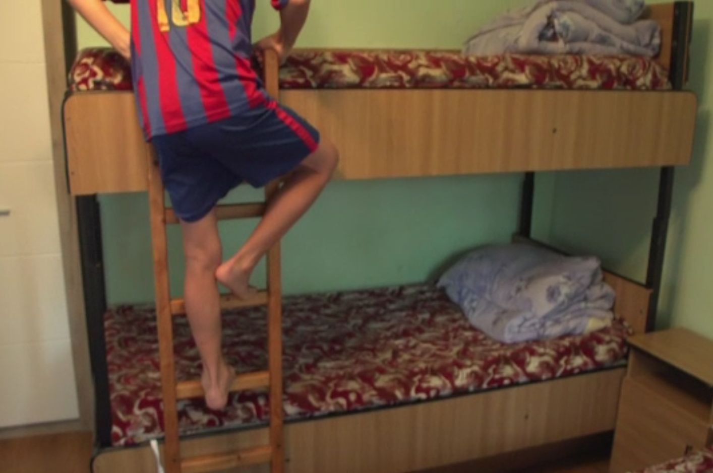 Părinții sociali, la mare căutare. Care sunt condițiile să te angajezi la stat pentru a avea grijă de copii