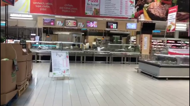 Apa și mâncarea ținute de comercianți în soare au efecte cancerigene. ANPC a închis parțial un hypermarket din București