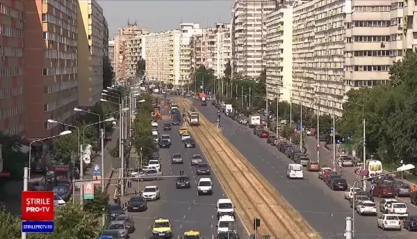 Proiectul lui Nicușor Dan de a face numai parcări cu plată în București. Cât ar costa ora