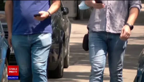 Doi bucureșteni, tată și fiu, condamnați la închisoare pentru distribuirea de materiale pornografice cu minori