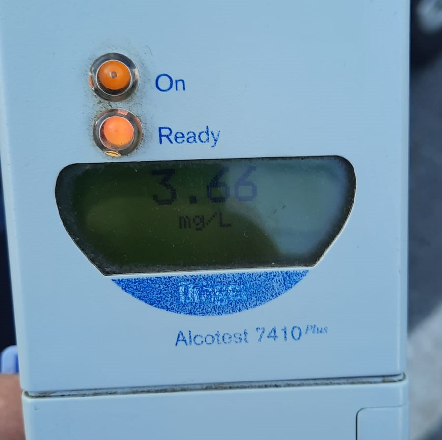 Un șofer din Galați, prins la volan cu o alcoolemie de 3,66 mg/l alcool pur în aerul expirat