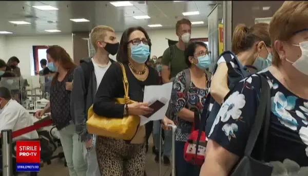 Aglomerație la intrarea în România. Nevaccinații intră în carantină, chiar și cu test negativ