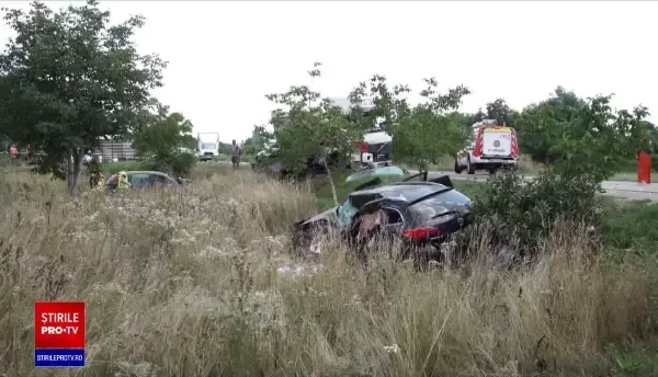 Trei morţi şi patru răniţi în urma unui accident rutier grav, în localitatea Albina din județul Timiș