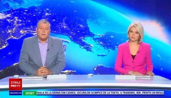 Accident în Oradea. Un bătrân s-a izbit cu mopedul de o mașină