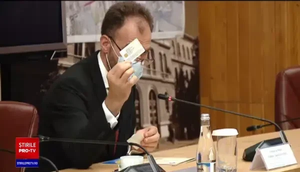 Motivul pentru care, pe noile buletine ”cu cip”, în locul tricolorului apare drapelul UE