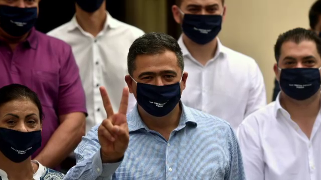 Parlamentarii au împrumutat altora, în total, aproximativ 12 milioane de euro. Ce scrie în declarațiile de avere