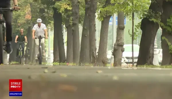 Cât costă bicicleta președintelui Iohannis. Modelul este de lux, iar prețul pe măsură