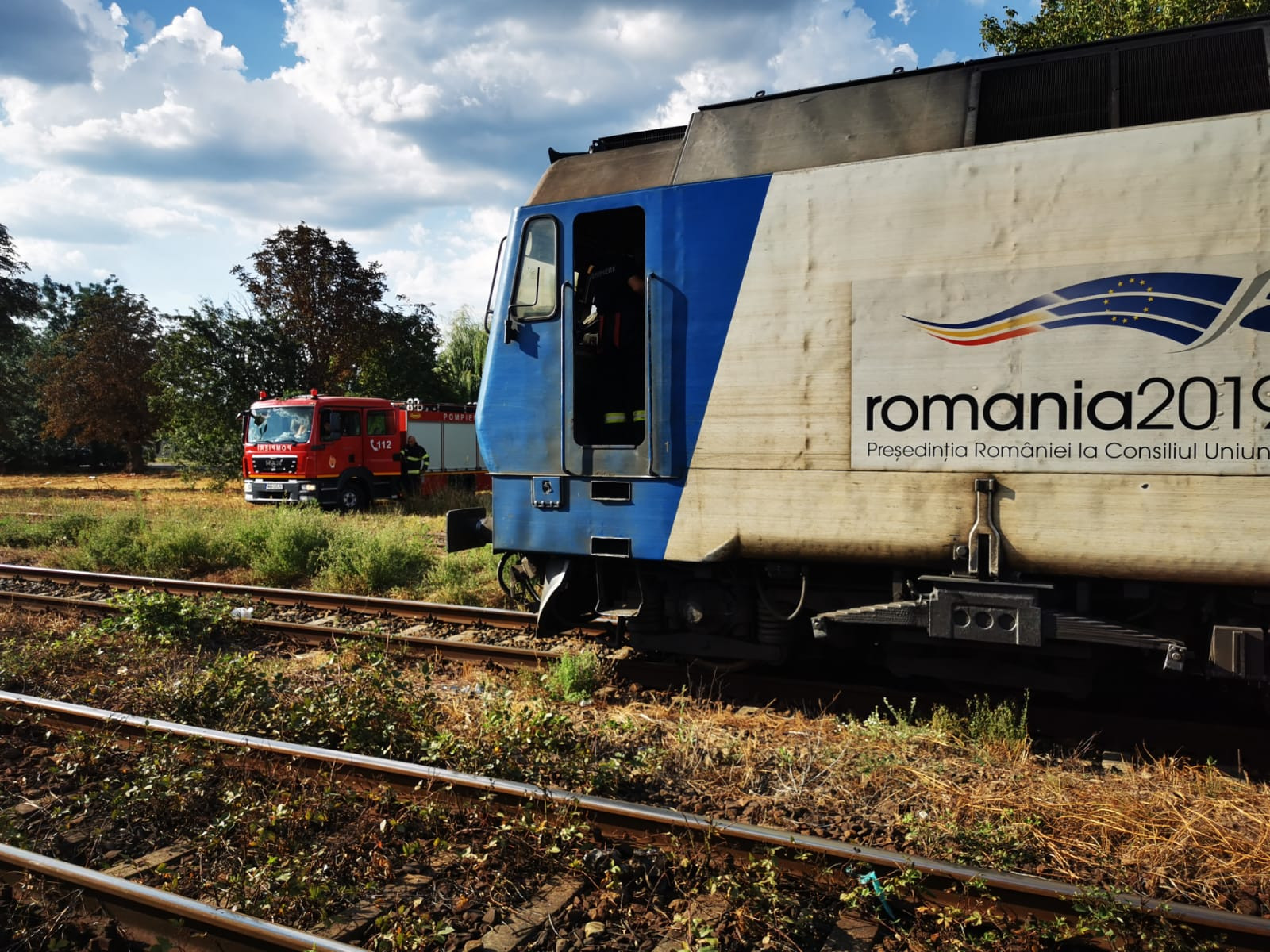 Trei bărbaţi din Constanța sunt cercetaţi după ce au furat piese de la locomotive şi le-au vândut la fier vechi