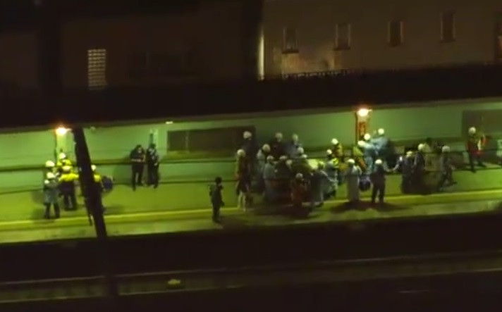 Atac cu cuţitul la Tokyo: Suspectul ar fi vrut să omoare femei care "par fericite"