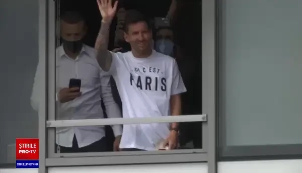 Messi a ajuns la Paris pentru a semna contractul cu PSG. Tatăl său a confirmat mutarea