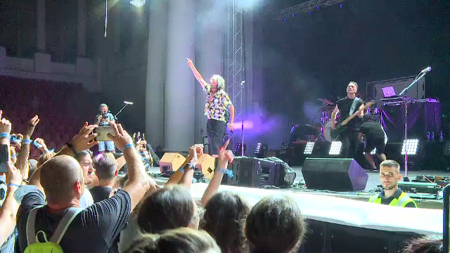 Trupa Vama a început un turneu de amploare și diferit