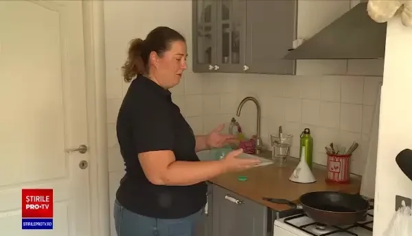 Românii aruncă uleiul folosit la chiuvetă, deși ar putea primi gratuit altul în loc. Ce trebuie să facă
