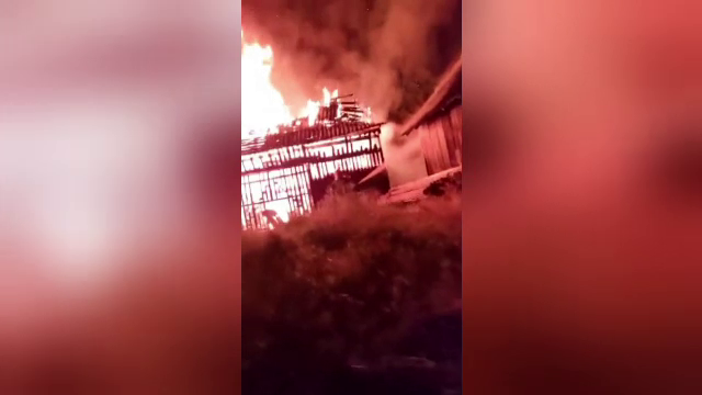 Un tânăr a fost internat la psihiatrie după ce a provocat incendii la șase gospodării într-o singură noapte