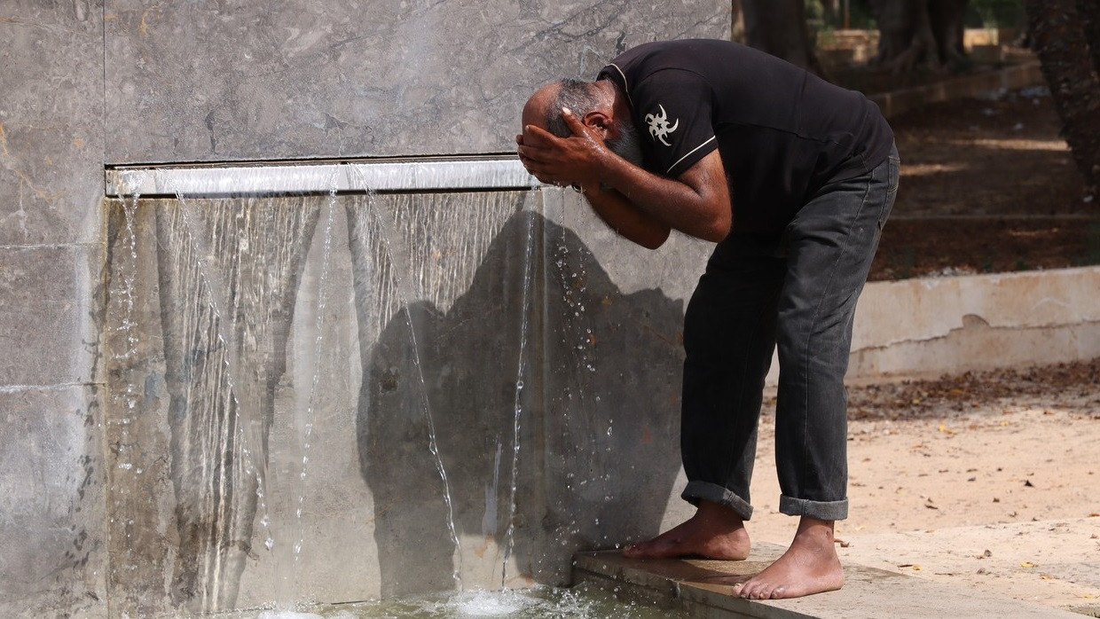 Canicula lovește din ce în ce mai puternic Italia. Temperatură record înregistrată în Sicilia