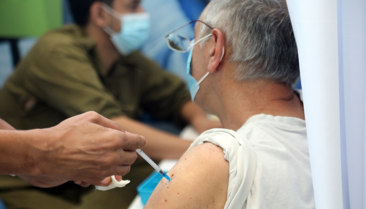 Peste 60.000 de persoane au fost vaccinate împotriva COVID-19 în ultimele 24 de ore