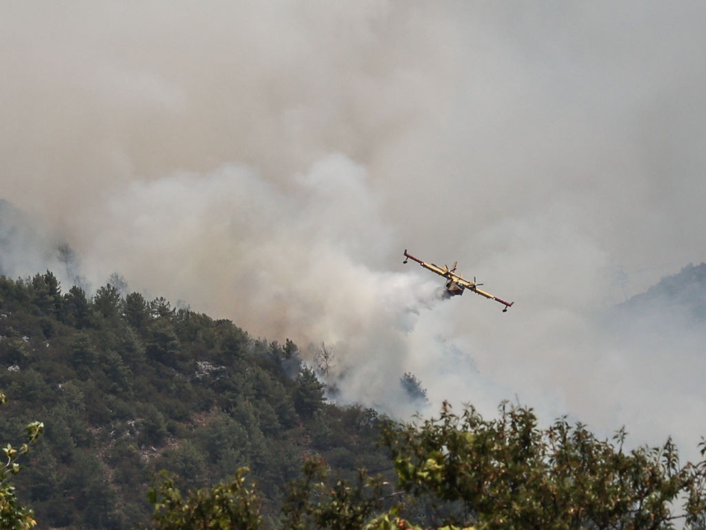 Avion utilitar, cu cel puţin şapte persoane la bord, prăbuşit în sudul Turciei. Nu există supraviețuitori