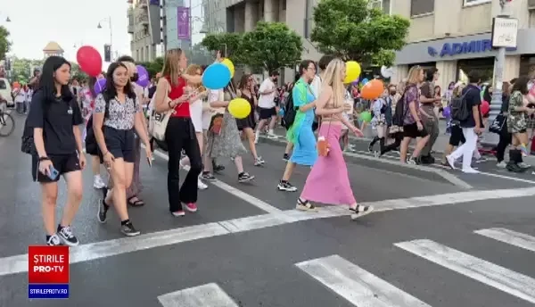 Marşul Bucharest Pride are loc în Capitală.