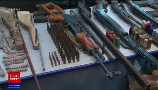 Romanii importa ilegal tot mai multe arme. 4 din 10 sunt fără acte legale