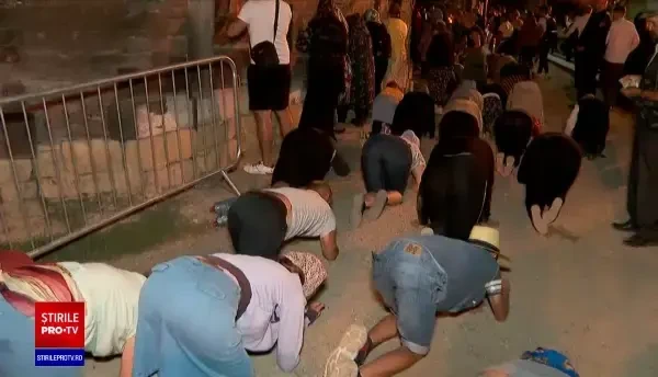 S-a încheiat pelerinajul la mănăstire Nicula. Icoana Maicii Domnului, înconjurată de zeci de mii de credincioși