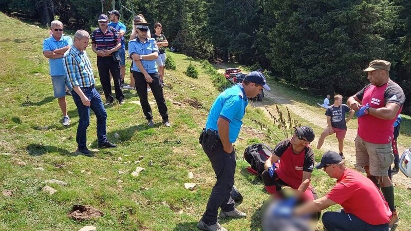 Un bărbat a murit după ce a căzut din telescaun, în staţiunea Parâng. Înainte, a fost salvat de câteva ori de salvamontiști